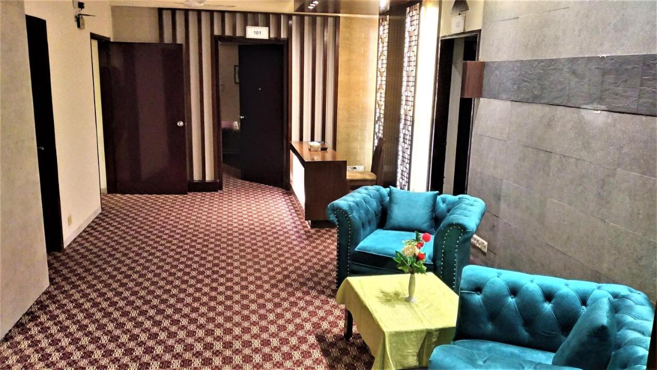 Center Point Apartment 达卡 外观 照片