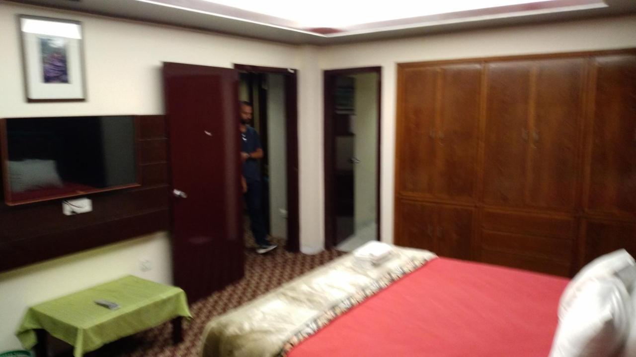Center Point Apartment 达卡 外观 照片