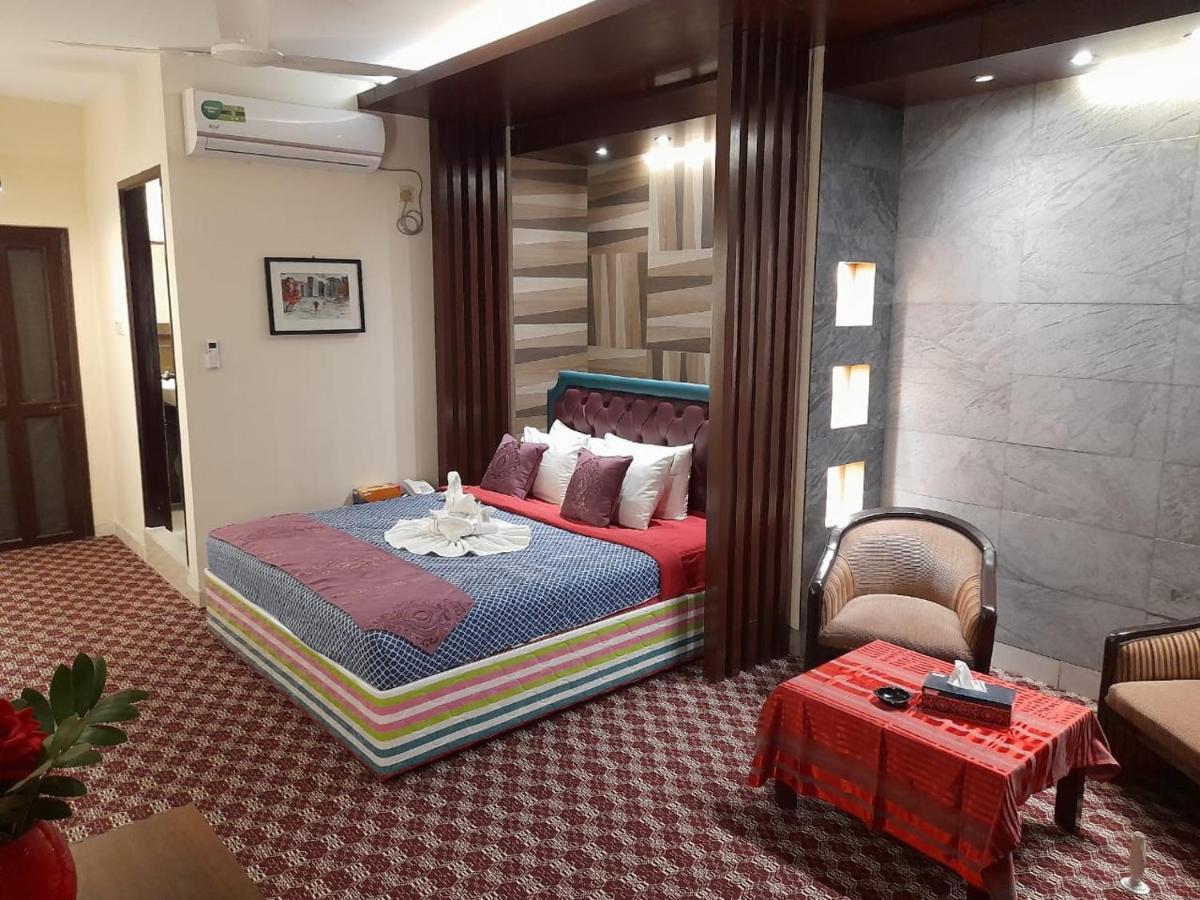 Center Point Apartment 达卡 外观 照片